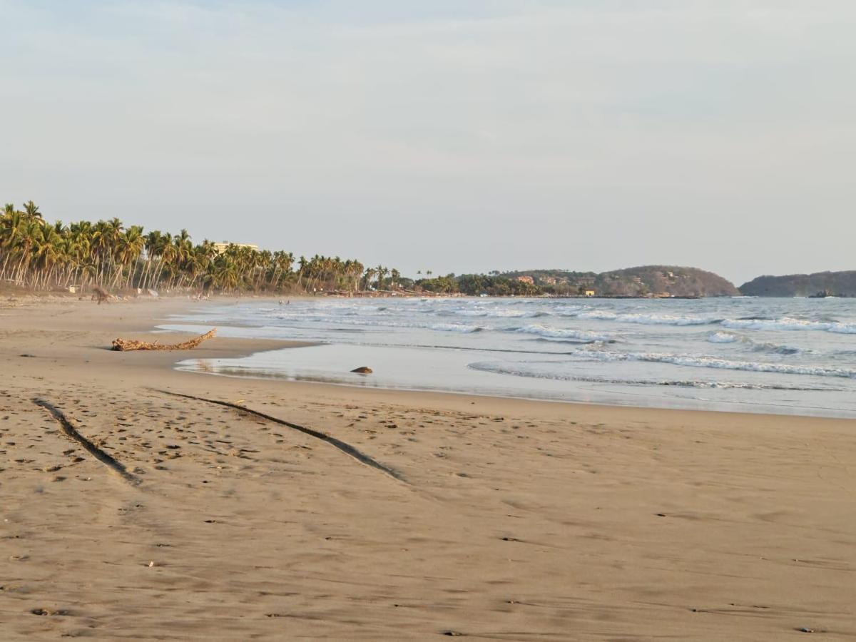 Posada Playa Linda 익스타파 외부 사진